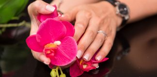 Nailbarul din Brăila vă așteaptă!