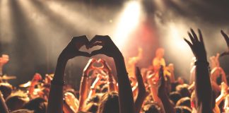 Cele mai enervante lucruri întâlnite la concerte