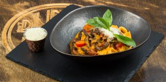 Burger Factory vă recomandă rețetele lunii