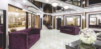 Povestea merge mai departe! RIVERSIDE LA MAJORAT 2000-2018