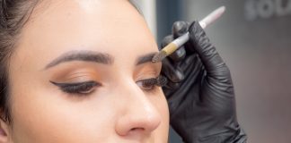 Mon Charme – Maison de beauté vine cu o ofertă de make-up în luna iunie