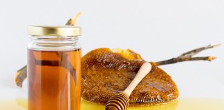 Cum să profiți la maximum de propolis, „penicilina românească”