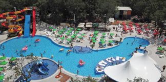 Distracție și bălăceală toată vara la Deliria Aqua Park