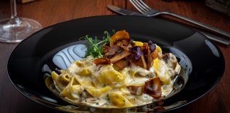 Descoperă bucuria şi plăcerea de a mânca la The Folly